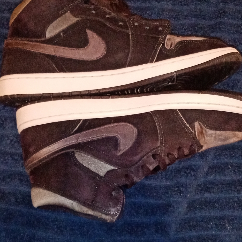 Jordans 1